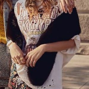 NWT Urban Outfitters black faux fur shawl